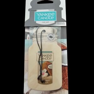 Yankee Candle Coconut Beach Car Jar - Cream and Brown